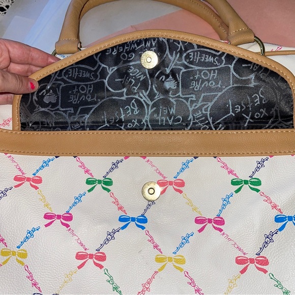 BETSEY JOHNSON Colorful Bowtie Vegan Leather Messenger Padded Laptop Bag, boho - Picture 5 of 10